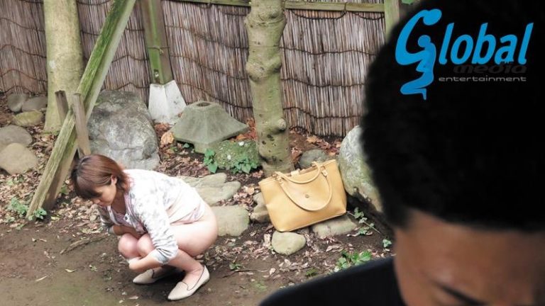 お得でエロい熟女のおしっこ動画ベスト特集